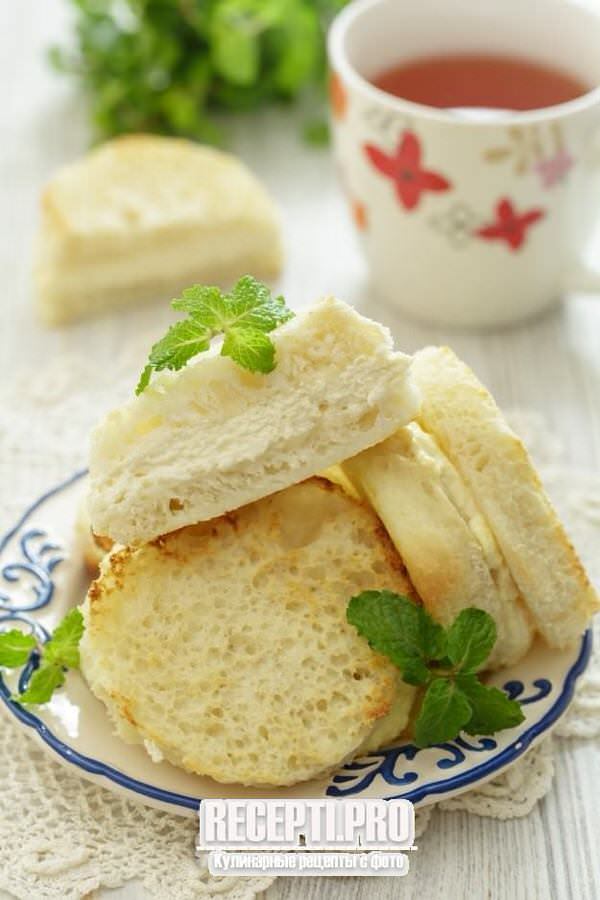 Десерт из хлеба с творогом в духовке