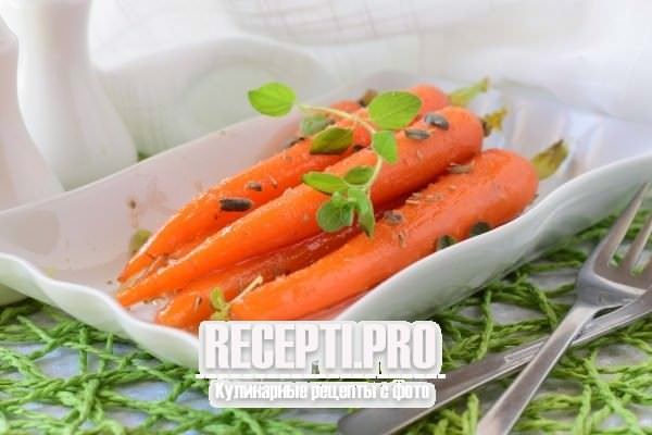 Гарнир из глазированной моркови с тимьяном