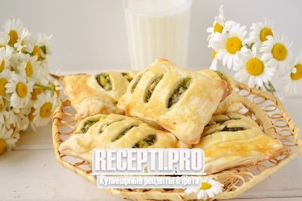 Пирожки с черемшой и яйцом