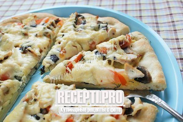 Пицца гавайская с курицей и ананасами