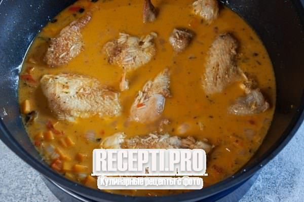Плов из бурого риса с курицей