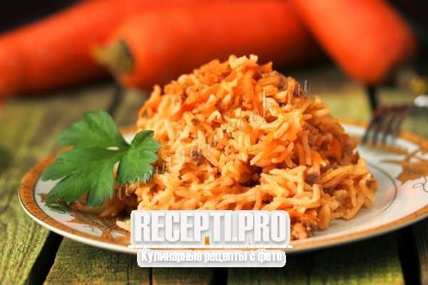 Рис с фаршем и морковью в мультиварке