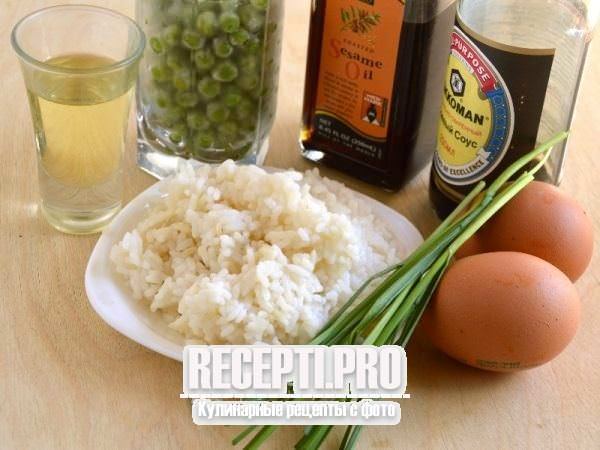Рис с яйцом по-китайски, жареный на сковороде – рецепт