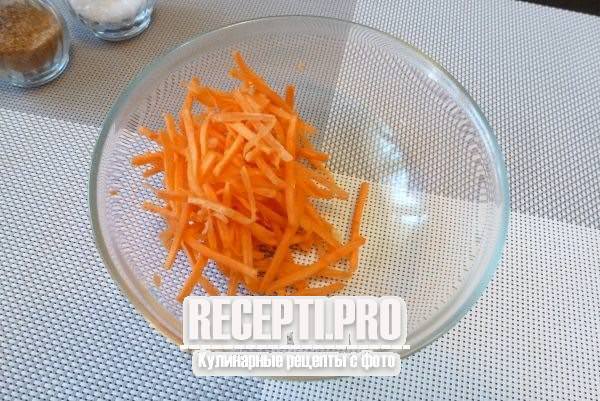 Морковный салат «Рыжик» с сыром