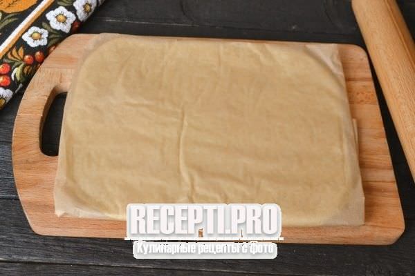 Слоеное тесто в домашних условиях быстрого приготовления и слойки из него