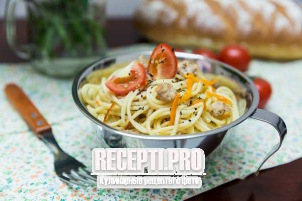 Спагетти с фаршем и сванской солью