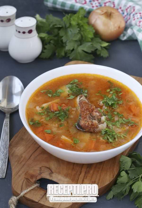 Суп с консервированными сардинами и рисом