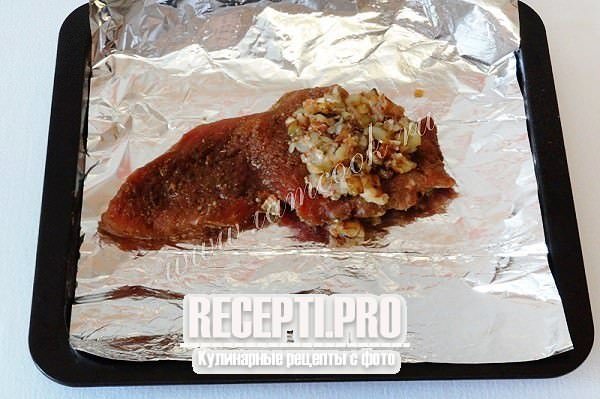 Запеченная свинина в фольге - пошаговый рецепт с фото на Готовим дома