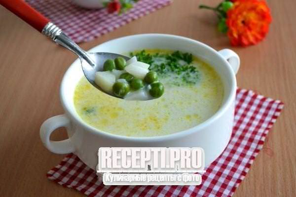 Сырный суп с зеленым горошком