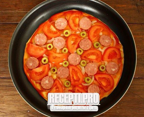 Тесто для пиццы на сметане без дрожжей (+пицца)