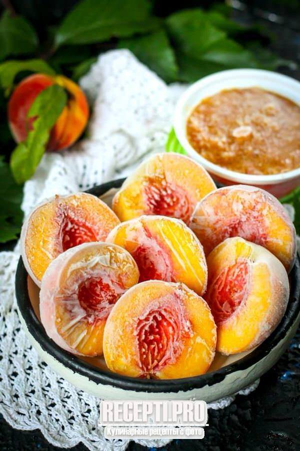 Заморозка персиков на зиму