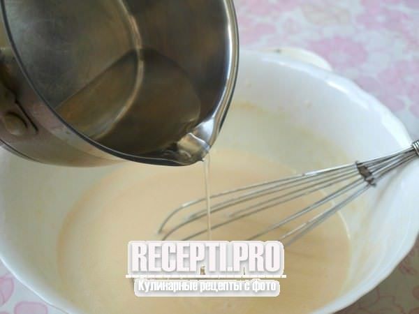 Заварные блины на кислом молоке (с кипятком)